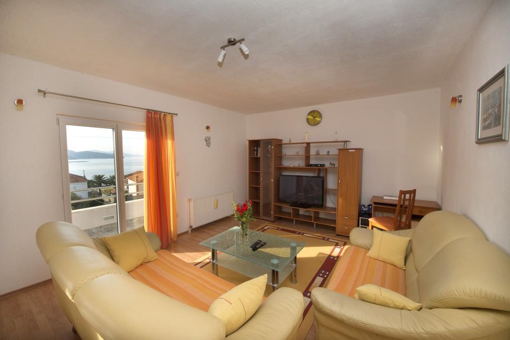 Apartments Meri Trogir Pokoj fotografie