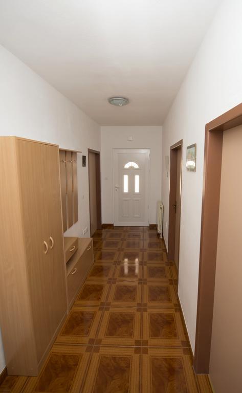 Apartments Meri Trogir Pokoj fotografie