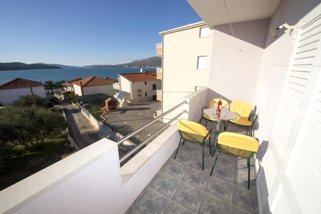 Apartments Meri Trogir Pokoj fotografie
